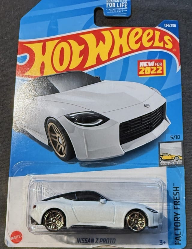 Nissan Z Proto · Factory Fresh 5/10 · Toy # HCX34
