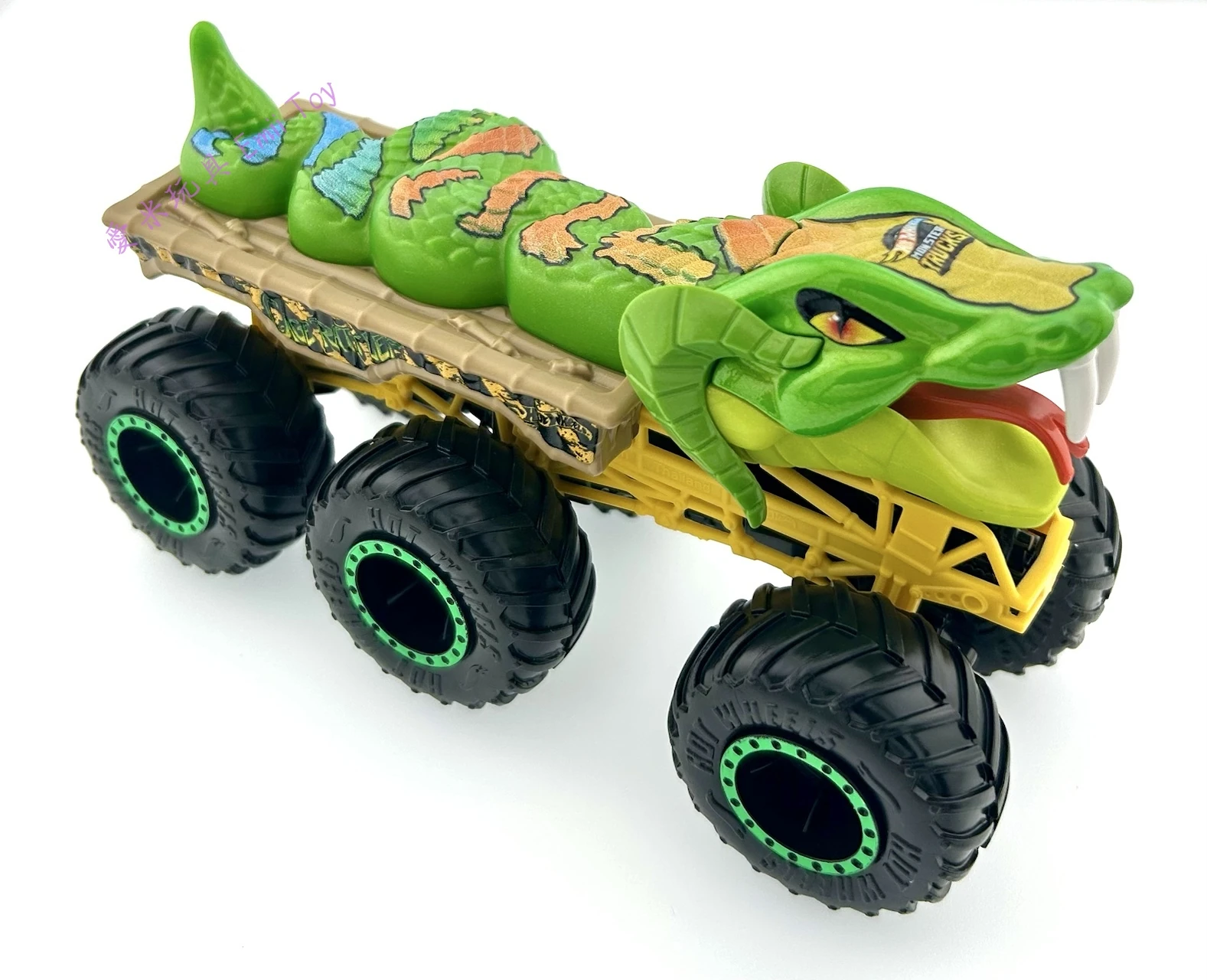 Cage Rattler