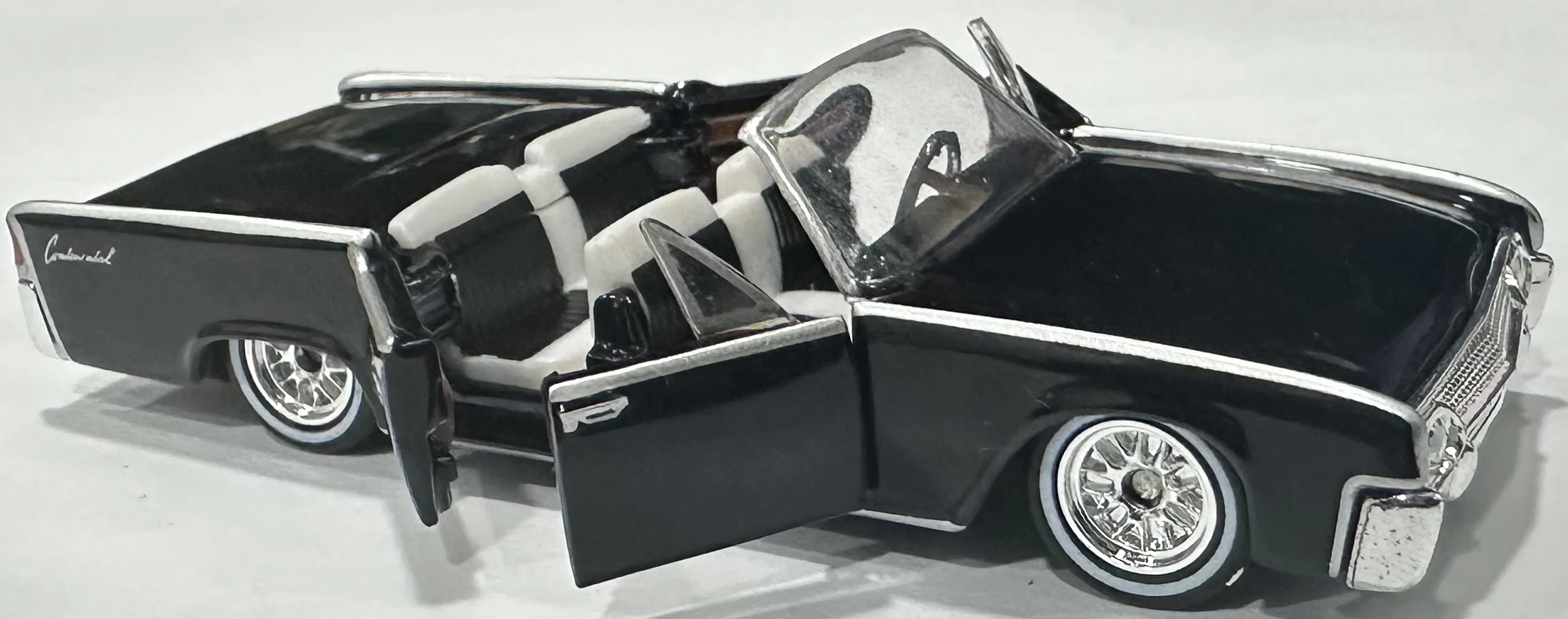 '61 Lincoln Continental