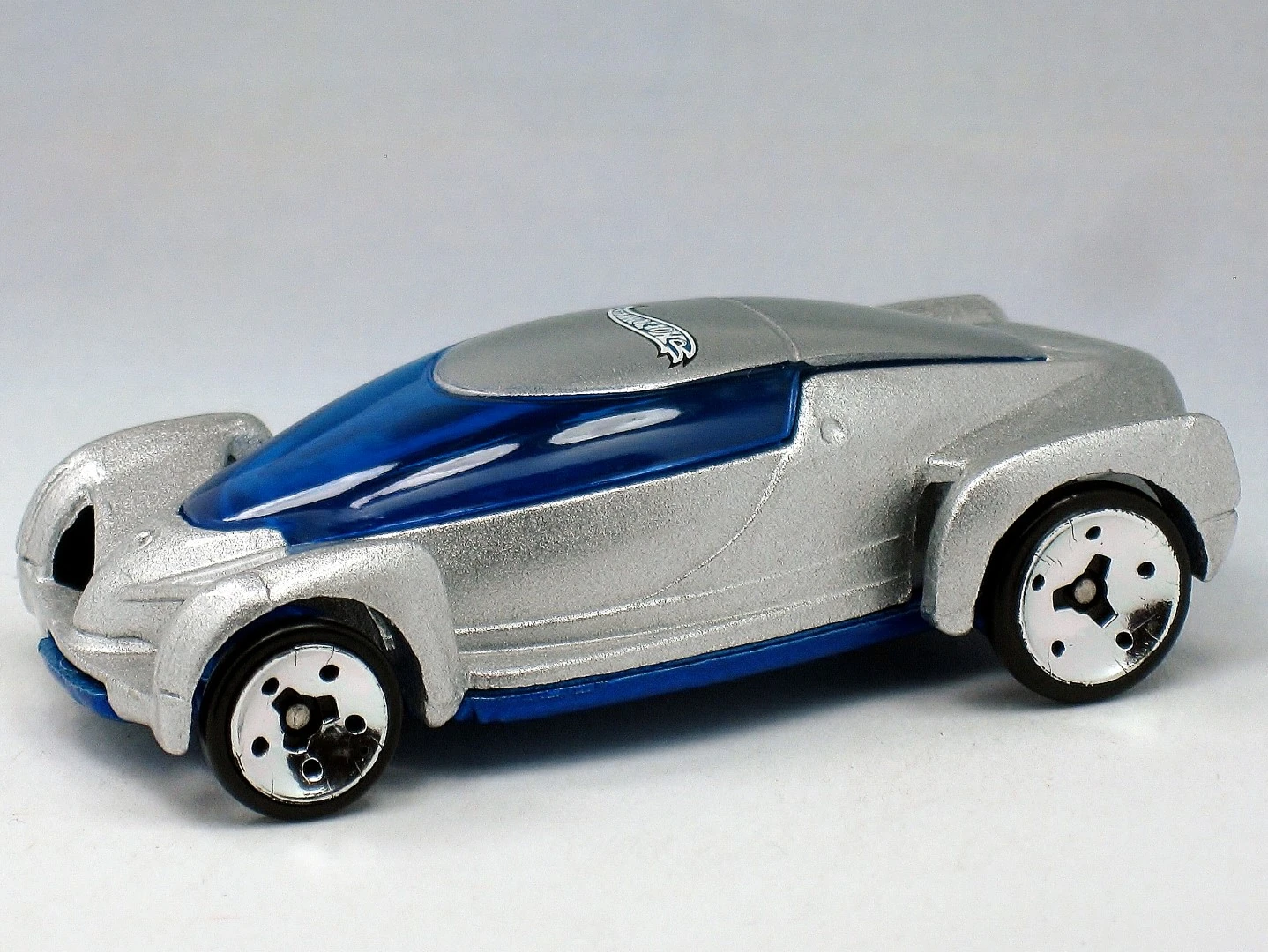 2002 Autonomy Concept
