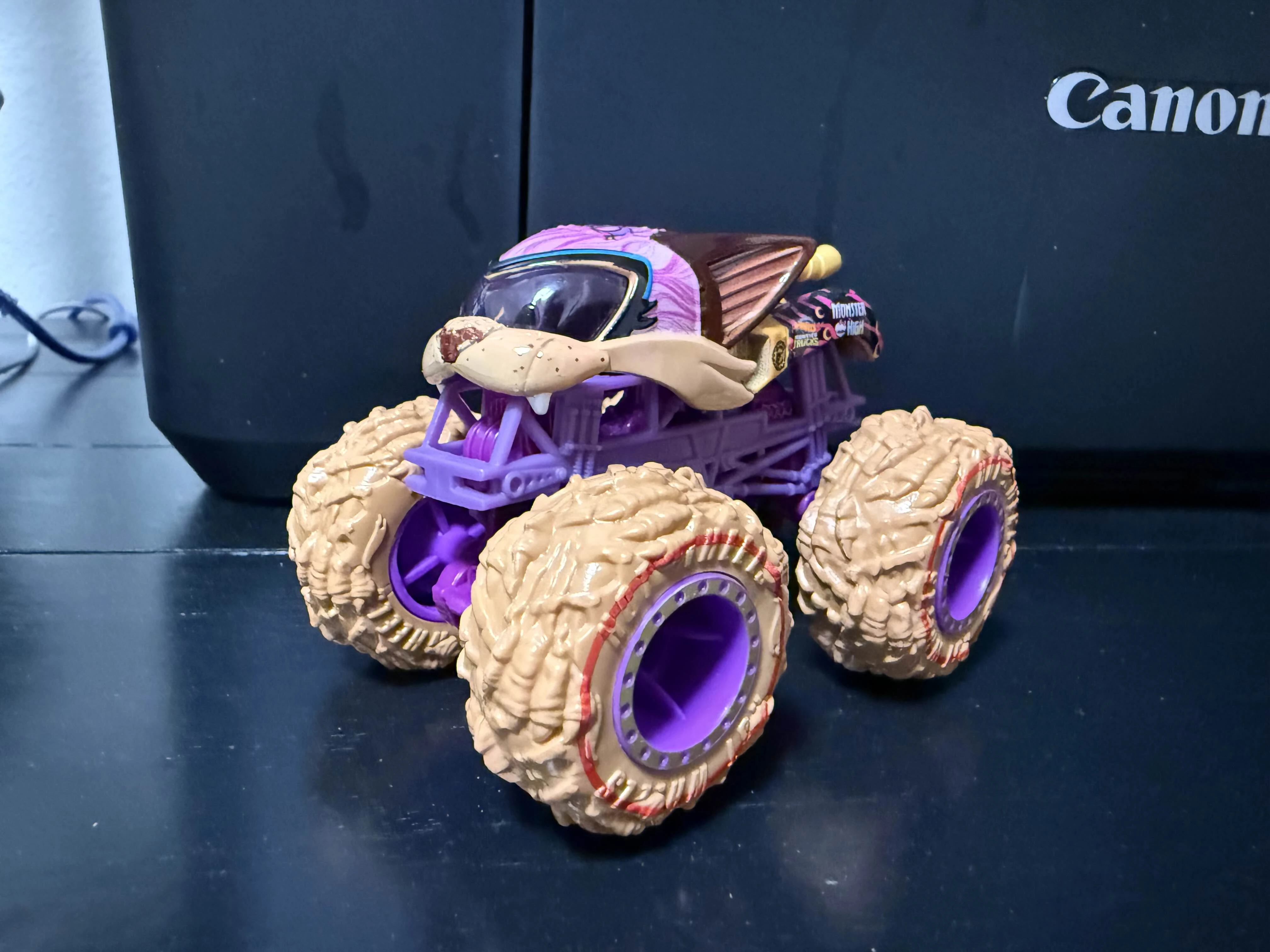 Clawdeen Wolf