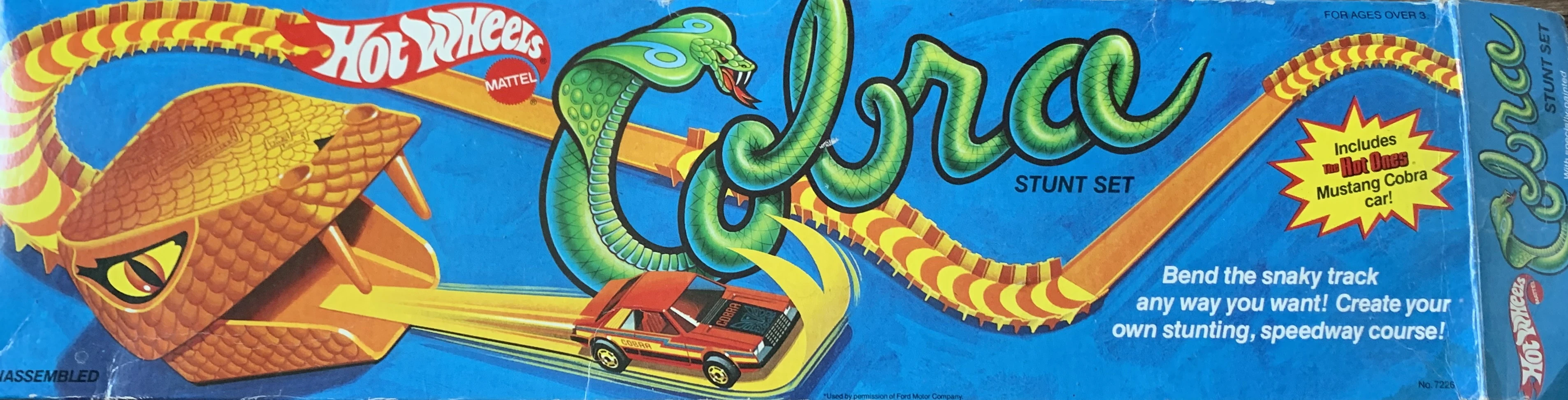 Cobra Stunt Set