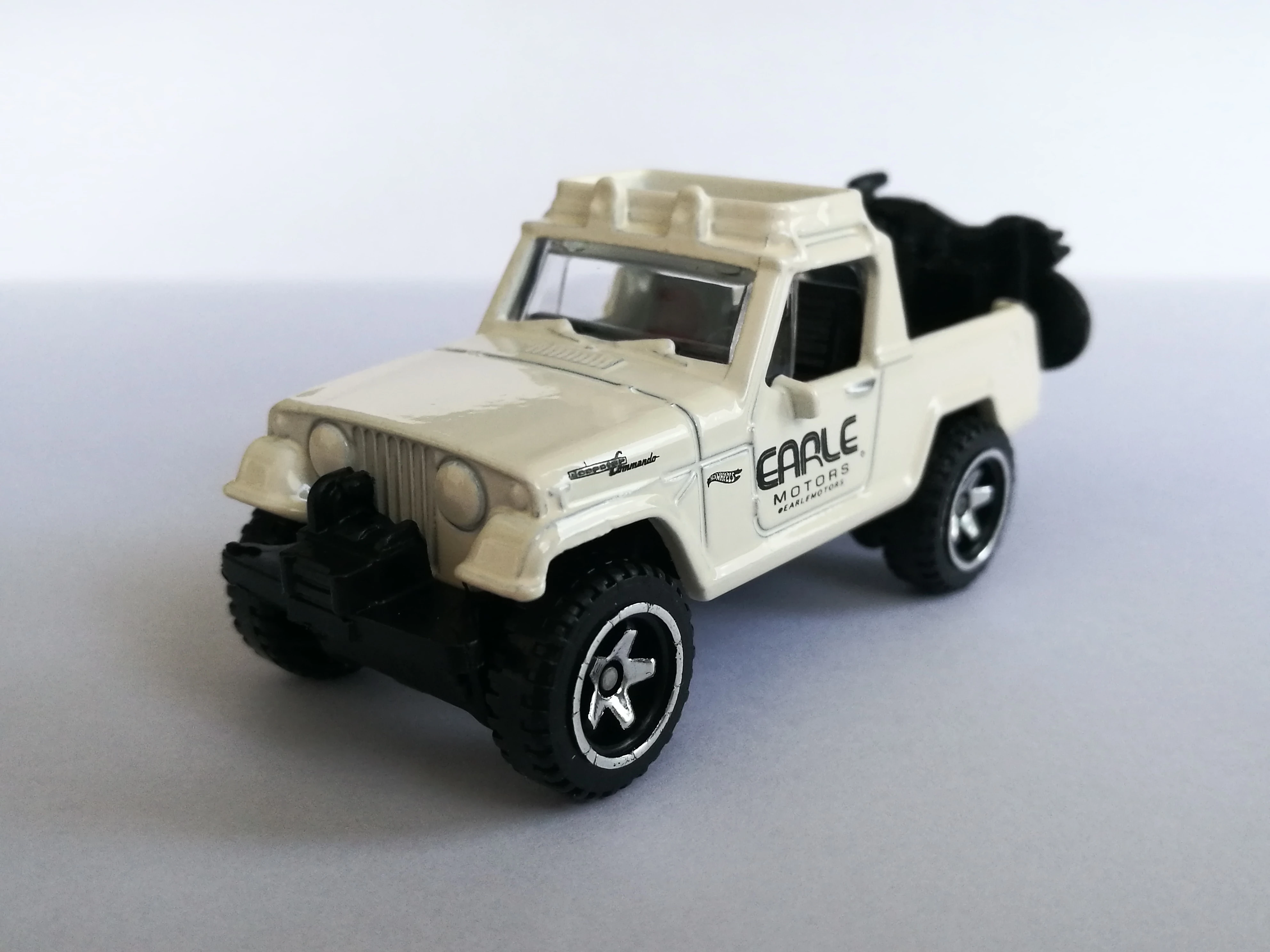 '67 Jeepster Commando