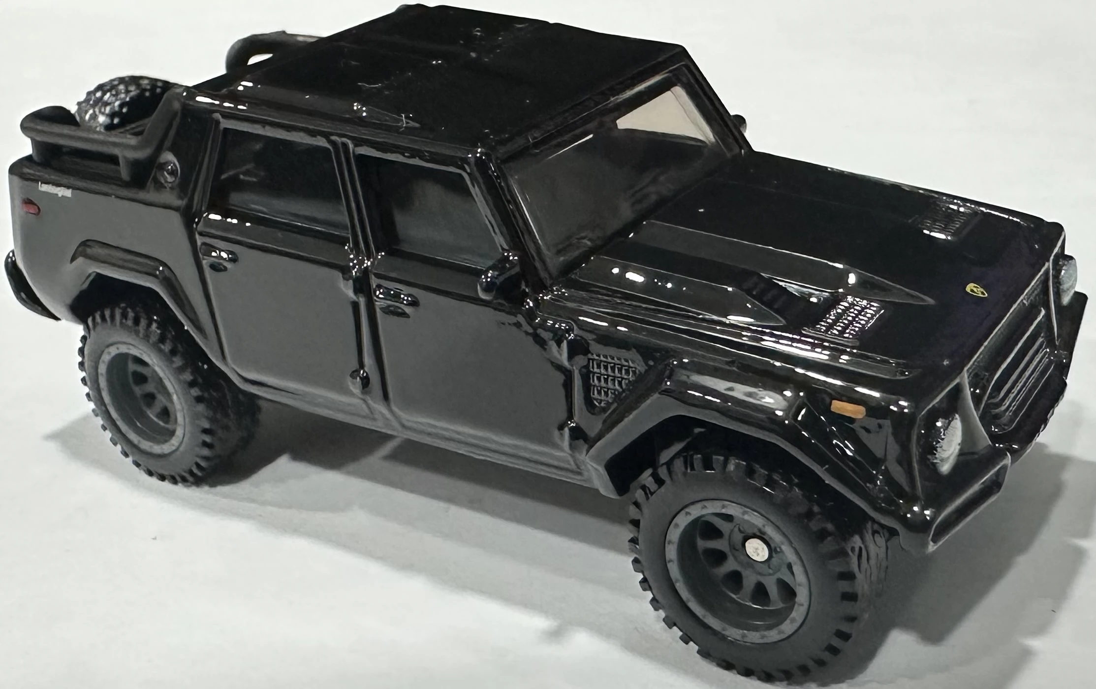 Lamborghini LM002