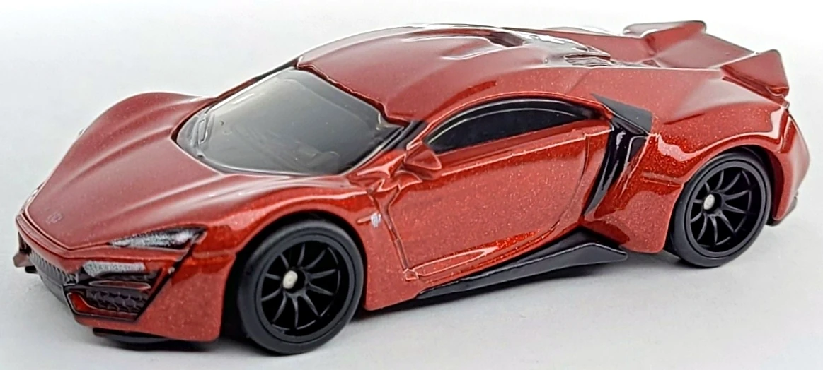 W Motors Lykan HyperSport