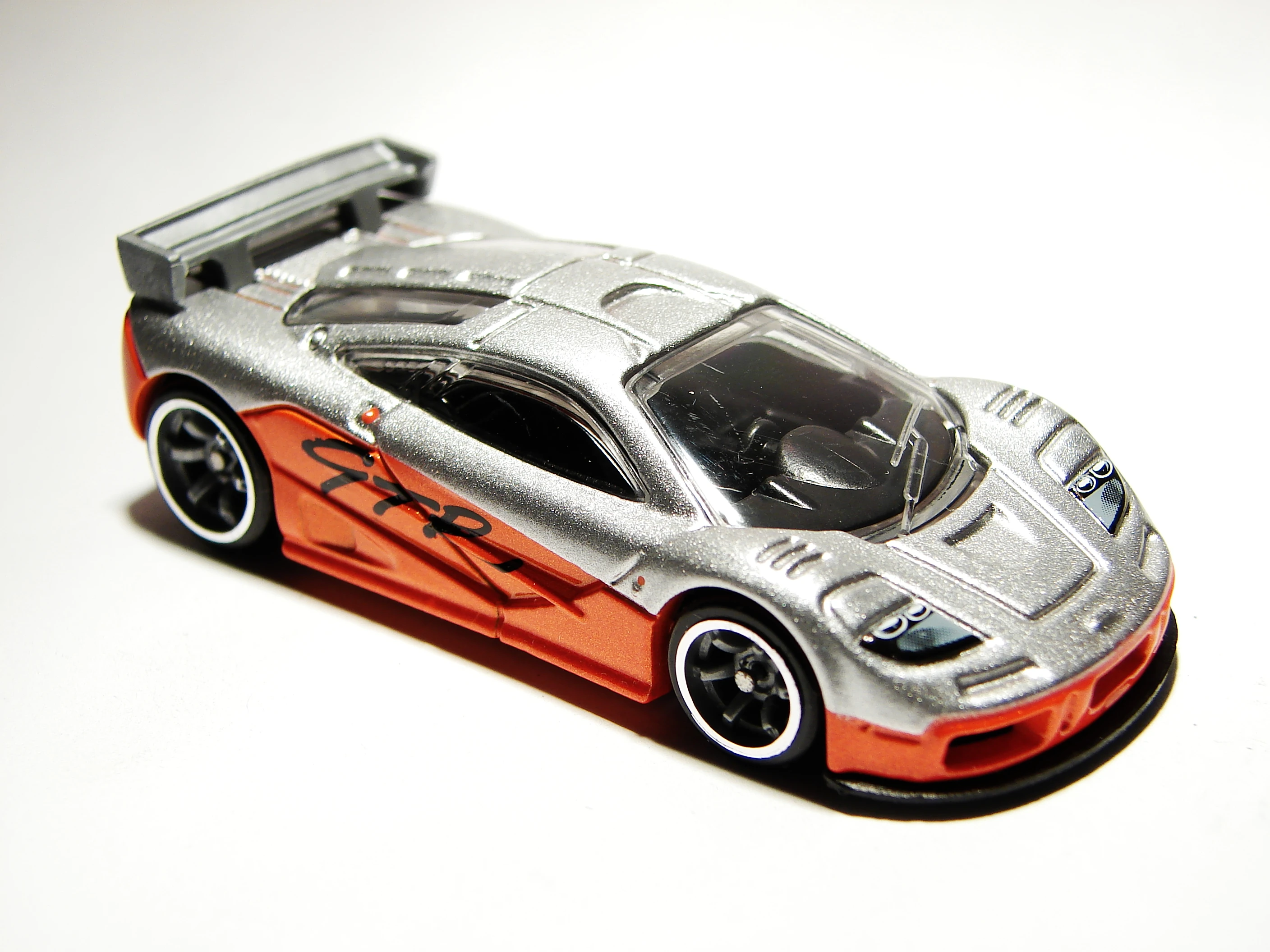 McLaren F1 GTR