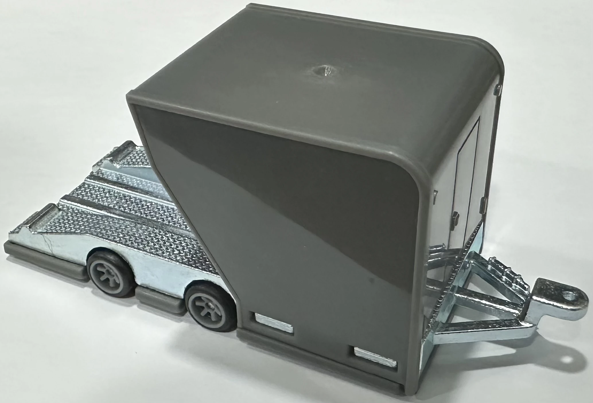 Open Trailer