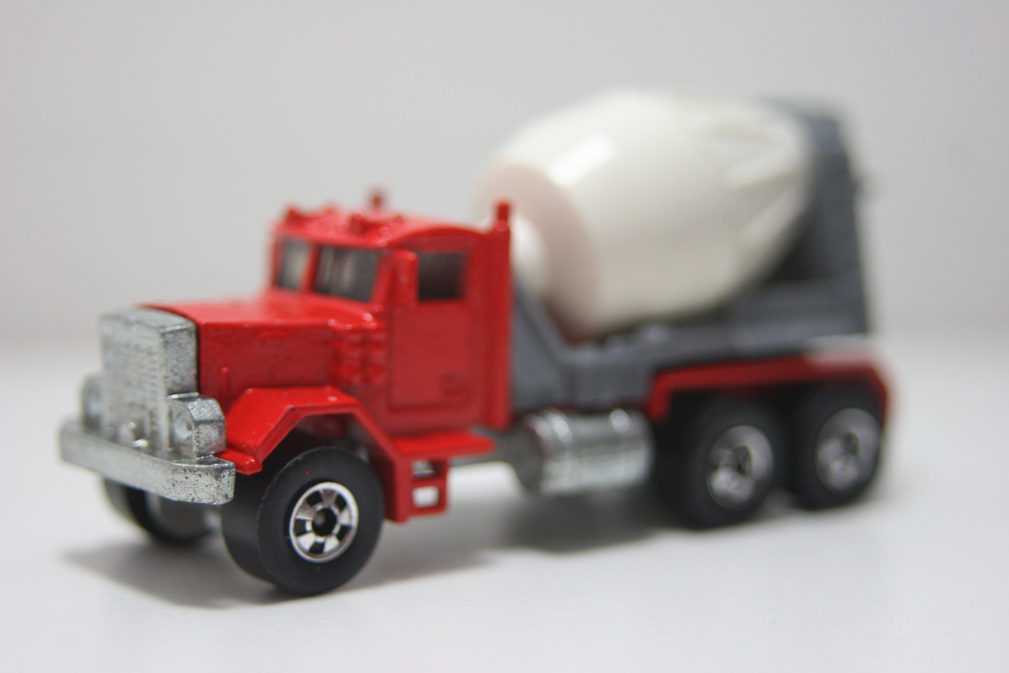 Peterbilt Cement Mixer