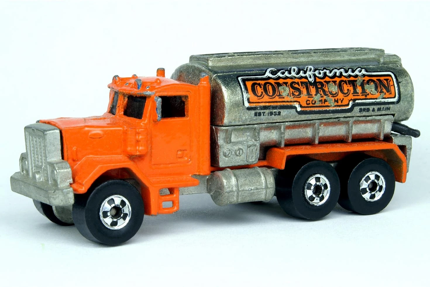 Peterbilt Tank Truck